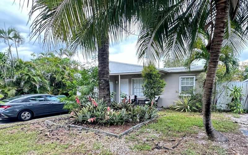 221 NW 51st Street, Fort Lauderdale FL 33309