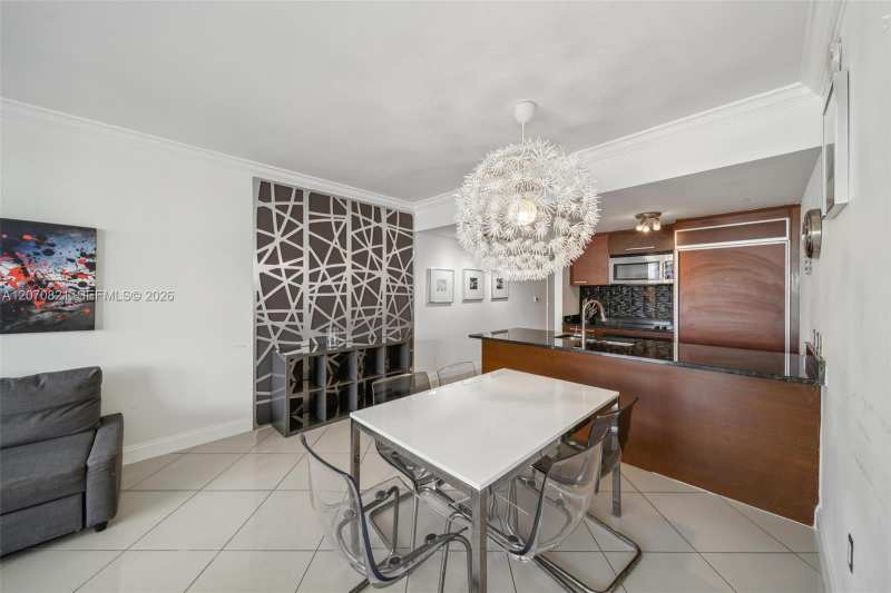 1800 S Ocean Dr # 1406, Hallandale Beach FL 33009
