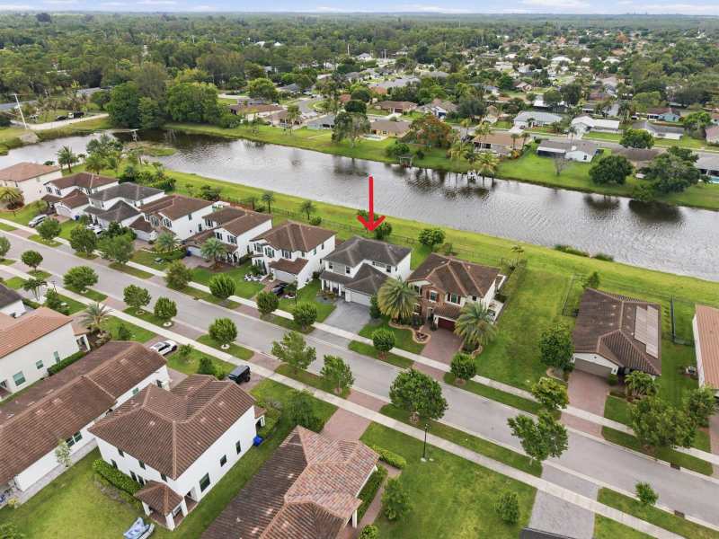 3266 DUNNING Drive, Royal Palm Beach FL 33411