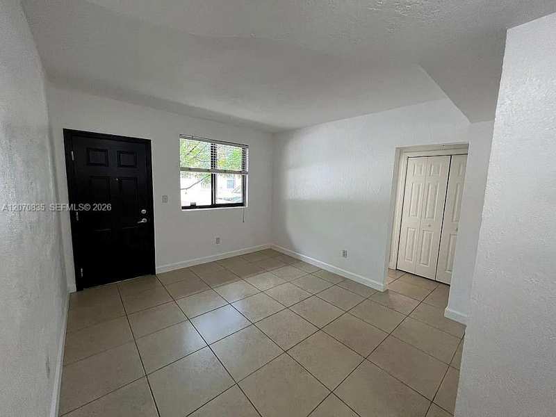 421 SW 6th St # 7, Miami FL 33130