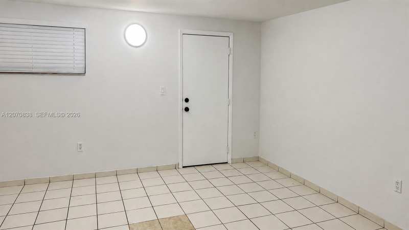 777 SW 9th Ave # 207, Miami FL 33130