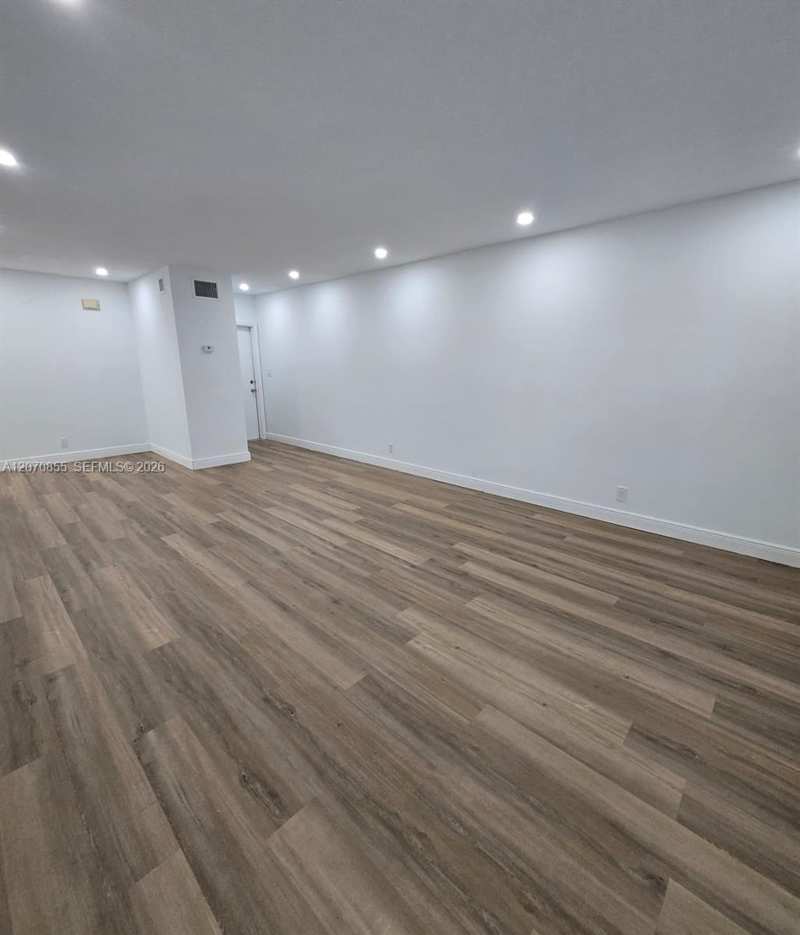 2424 SE 17th Cswy # 110B, Fort Lauderdale FL 33316