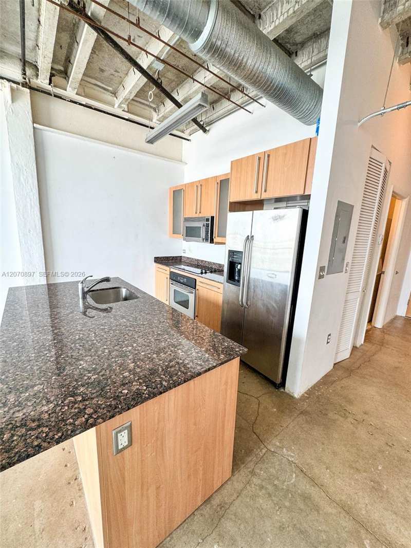 8101 Biscayne Blvd # 411, Miami FL 33138