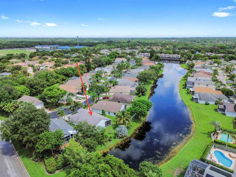 2203 Soundings Court, FL 33413
