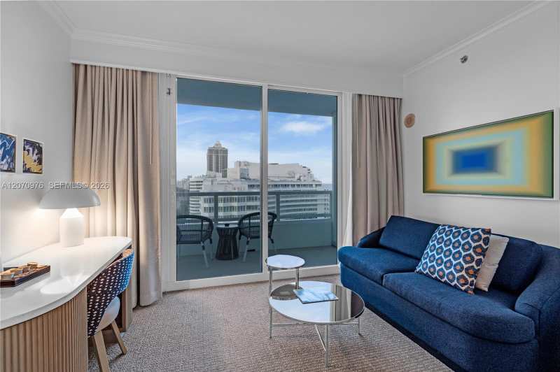 4401 Collins Ave # 1609, Miami Beach FL 33140
