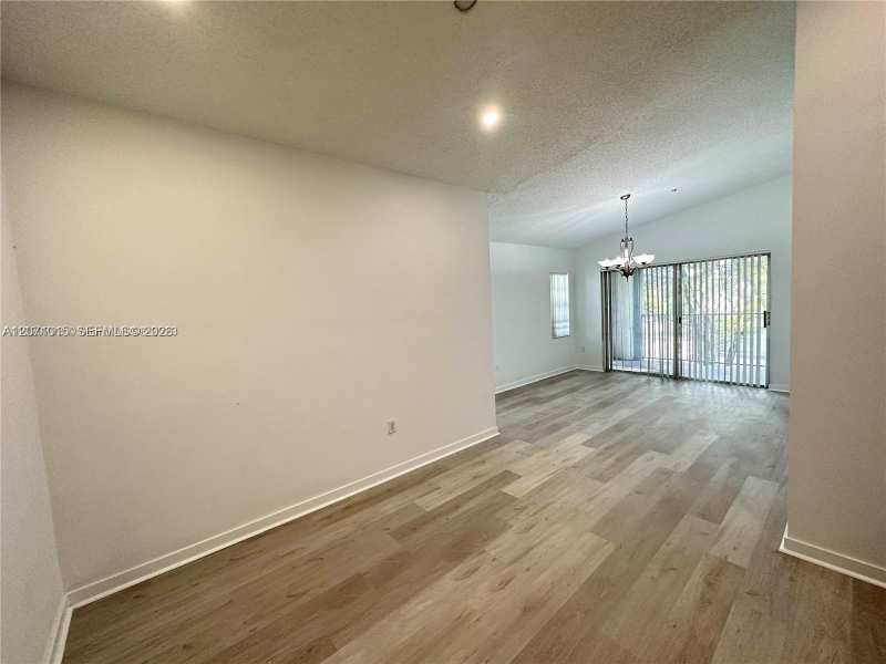 4560 NW 107th Ave # 12, Doral FL 33178