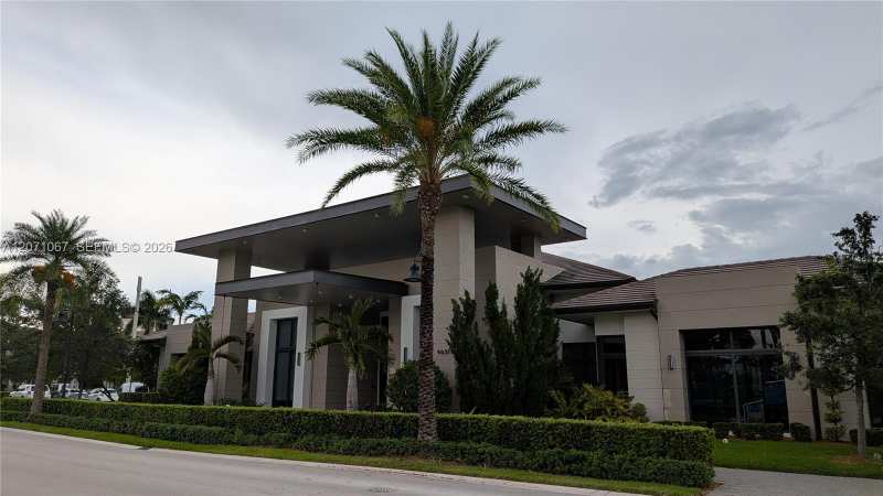 8001 NW 41st St # 204, Doral FL 33166