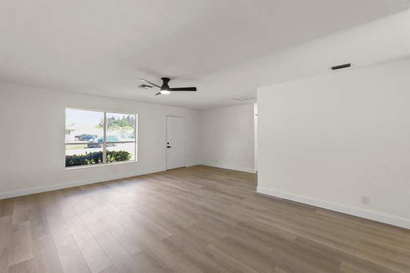 7406 Willow Spring Circle N, Boynton Beach FL 33436