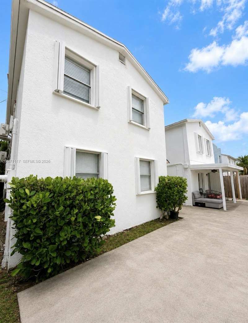 127 NW 47th Ter # 4, Miami FL 33127