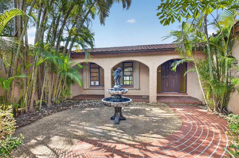 5688 WIND DRIFT Lane, Boca Raton FL 33433