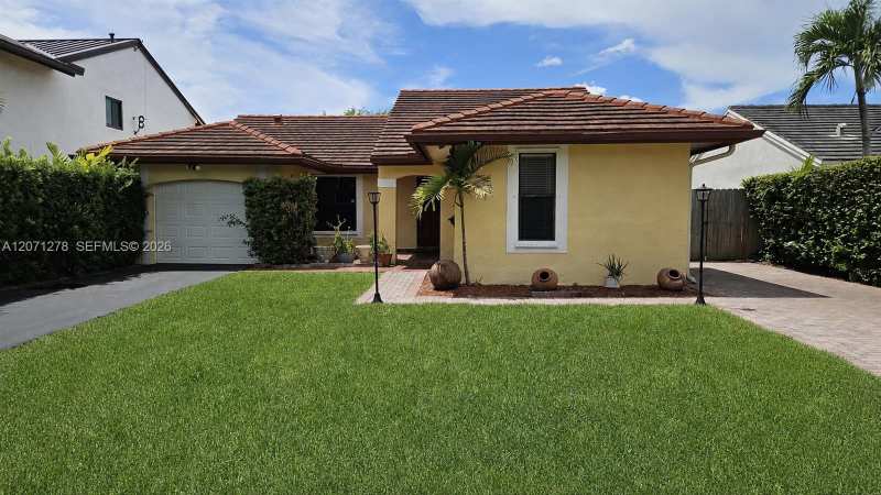 7142 SW 103rd Ct Cir, Miami FL 33173