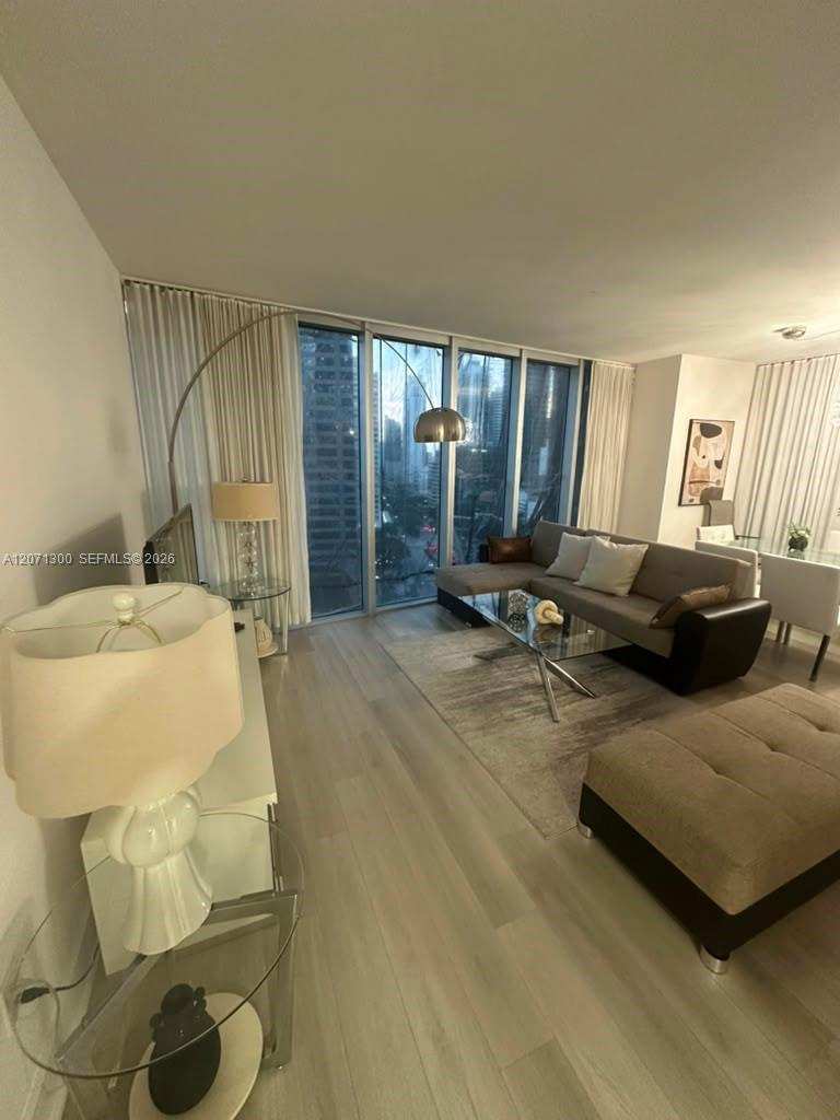485 Brickell Ave # 1908, Miami FL 33131