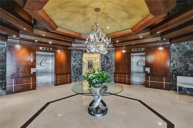 1340 S Ocean Blvd # 1003, Pompano Beach FL 33062