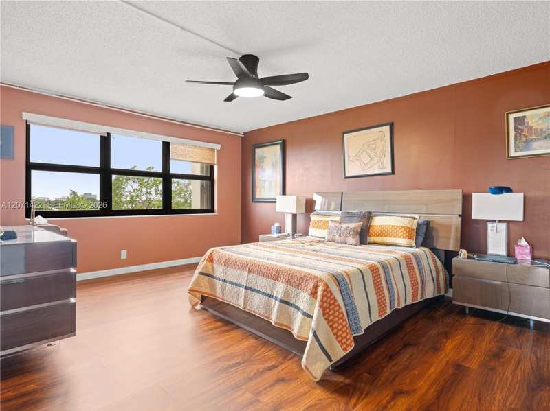 2314 S Cypress Bend # 611, Pompano Beach FL 33069