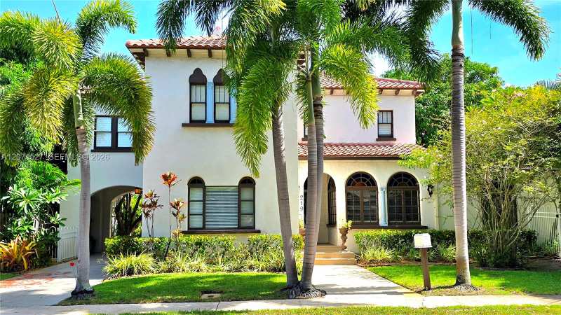 219 S 17th Ave S, Lake Worth FL 33460