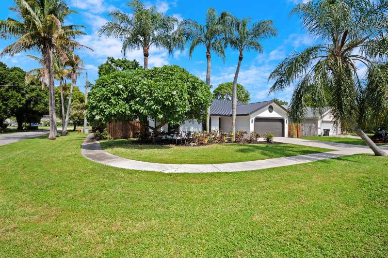 7620 Texas Trail, Boca Raton FL 33487
