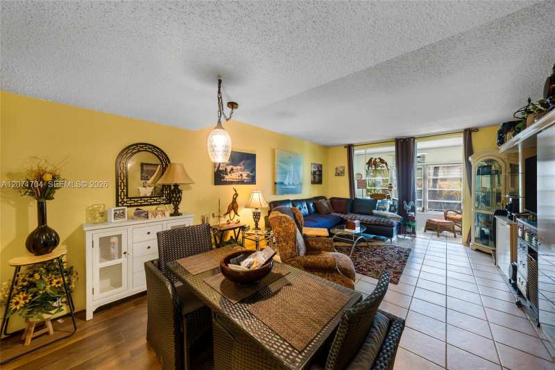 6750 Royal Palm Blvd # 106E, Margate FL 33063