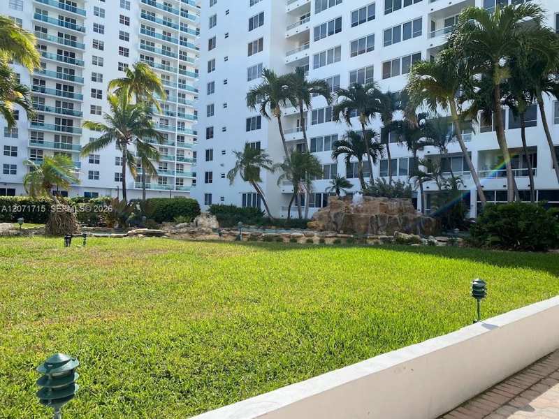 5005 Collins Ave # 722, Miami Beach FL 33140