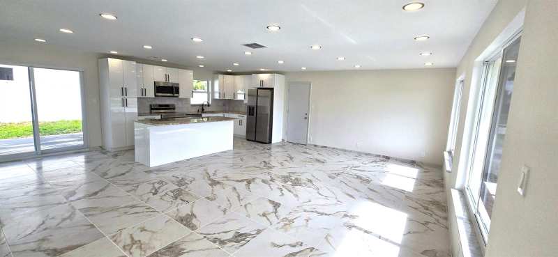 303 SW 33RD Terrace, Deerfield Beach FL 33442