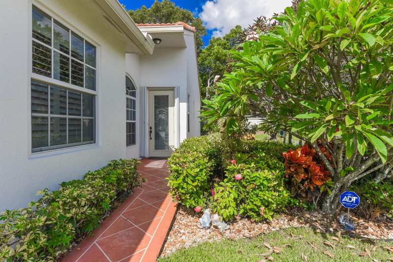 15191 IXORA Road, Delray Beach FL 33484