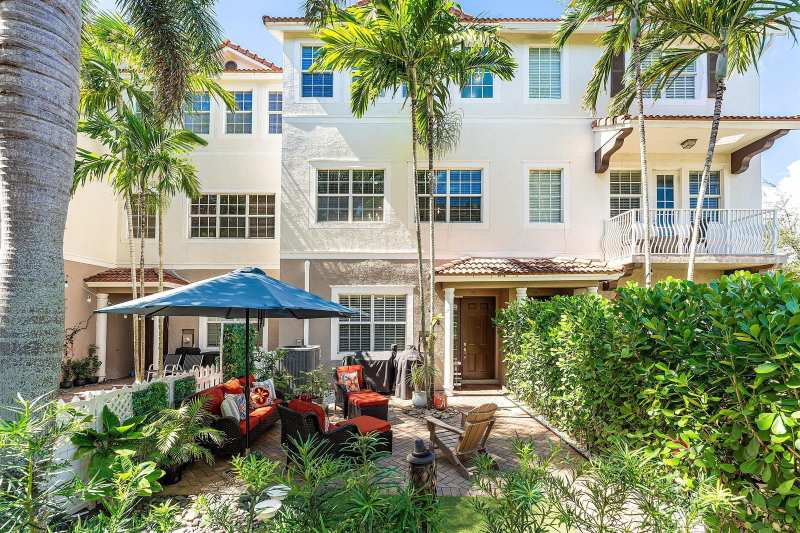 131 Ocean Cay Way # 131, Hypoluxo FL 33462
