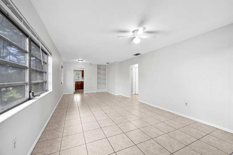 199 SW 15th Street # 3, Boca Raton FL 33432