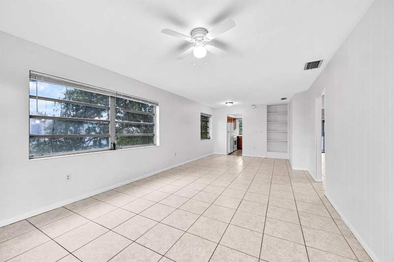 199 SW 15th Street # 3, Boca Raton FL 33432