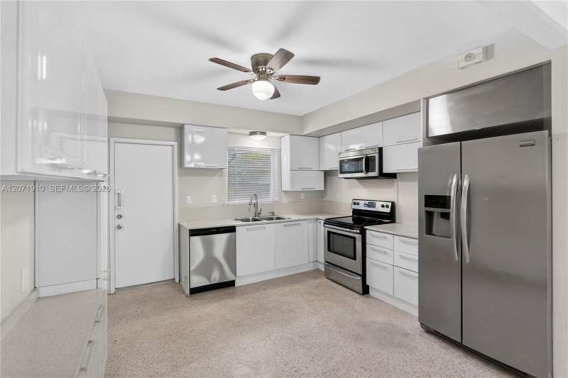260 SW 31st Ct # 260, Miami FL 33135