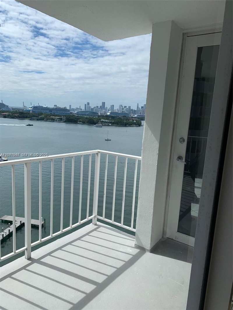 1228 West Ave # 1415, Miami Beach FL 33139