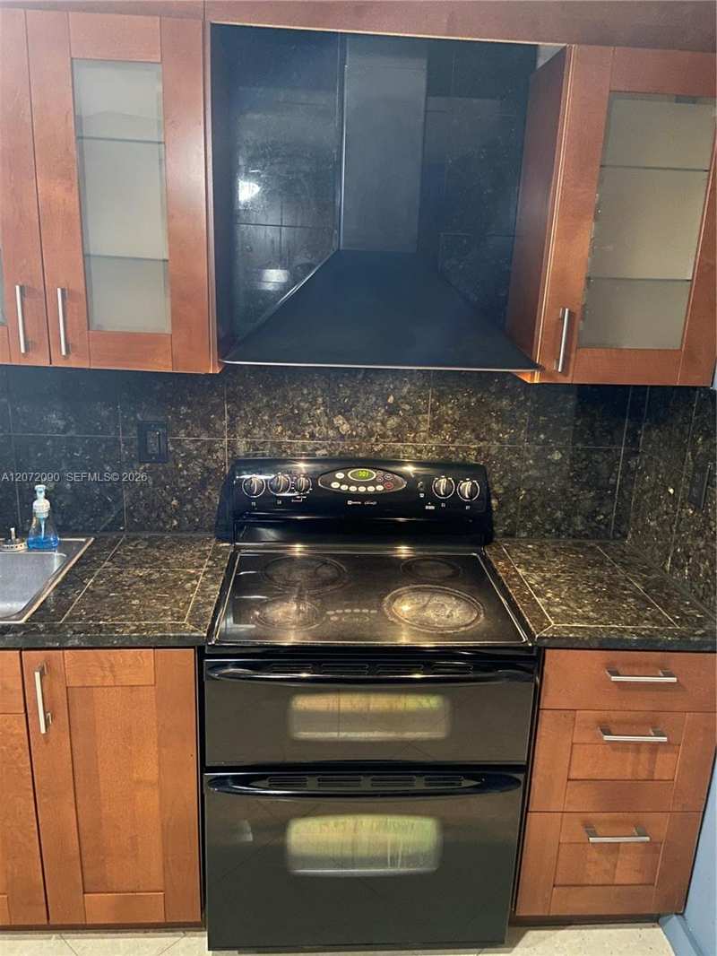 6404 SW 23rd St # 1, Miramar FL 33023