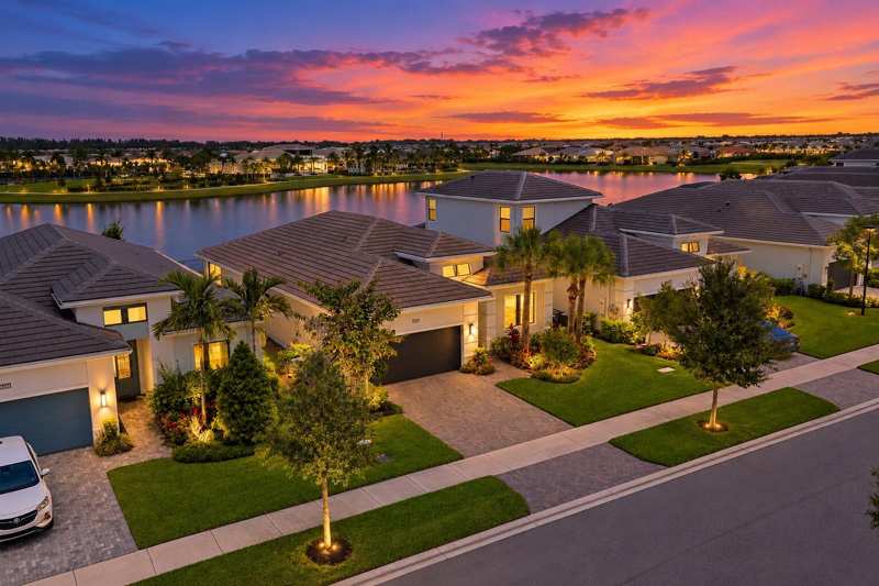 15883 Key Biscayne Lane, Westlake FL 33470
