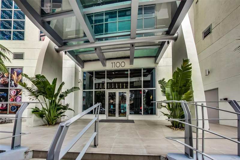 1100 S Miami Ave # 1008, Miami FL 33130