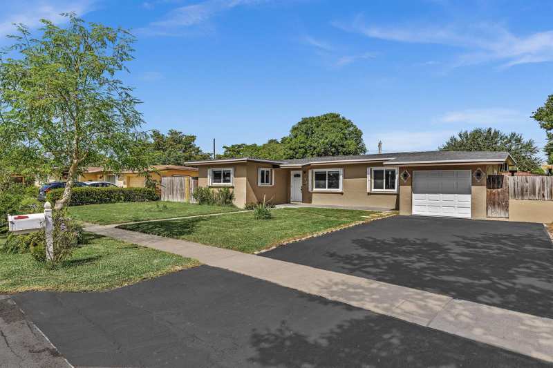 721 FAIRWAY Drive, Plantation FL 33317