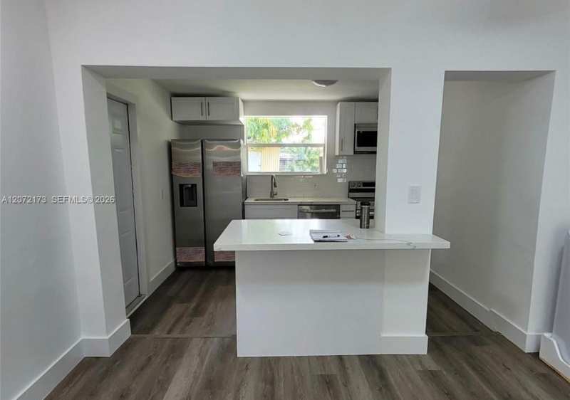 1245 NW 126th St, North Miami FL 33167