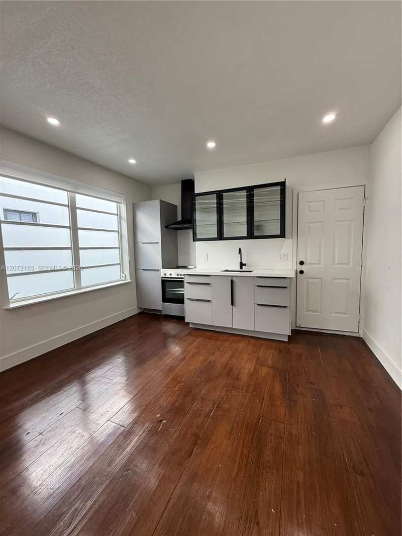 723 2nd St # 3, Miami Beach FL 33139