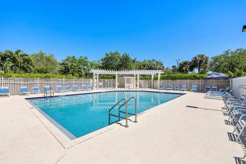 5662 NW 99TH Way, Coral Springs FL 33076