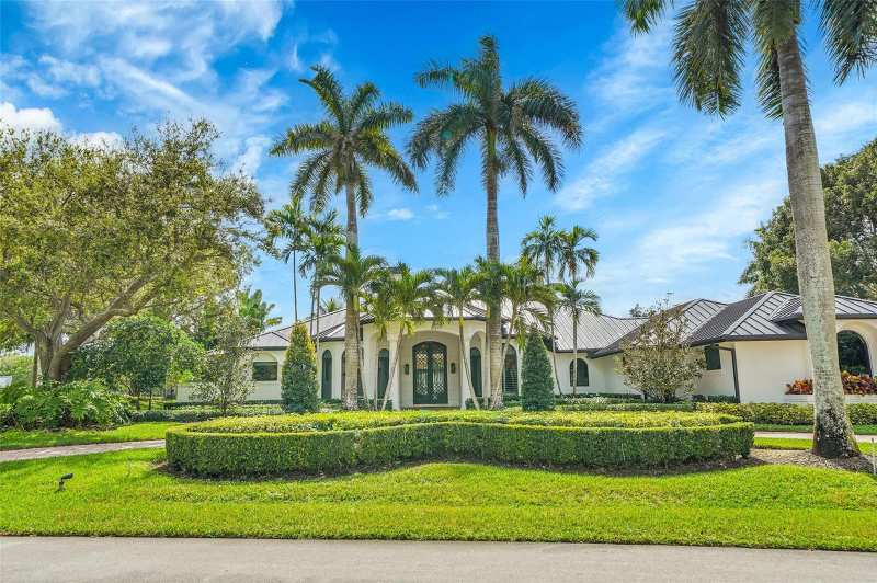 3600 PADDOCK Road, Weston FL 33331