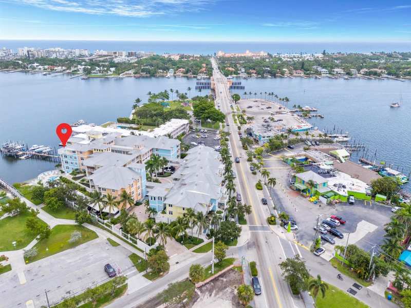 309 E OCEAN Avenue # 304, Lantana FL 33462