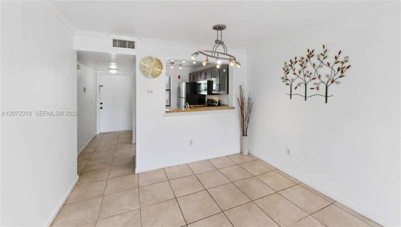 7670 SW 152nd Ave # 206, Miami FL 33193