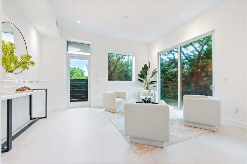 1620/1622 SW 30th Ave, Miami FL 33145