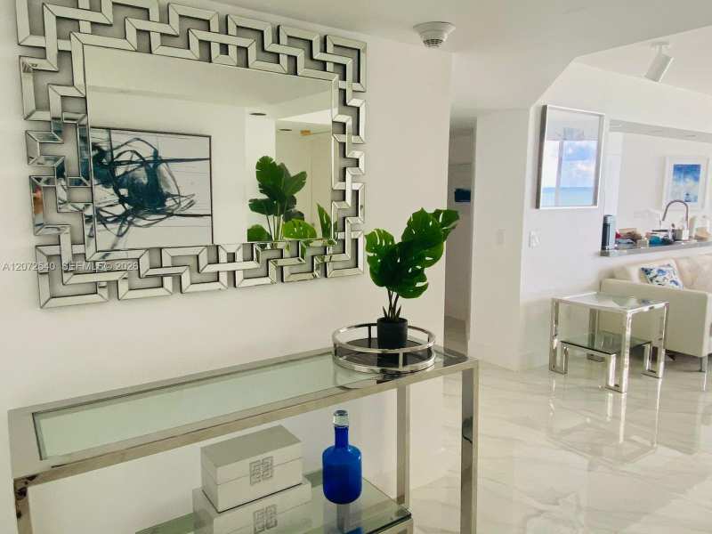 16445 Collins Ave # 1624, Sunny Isles Beach FL 33160