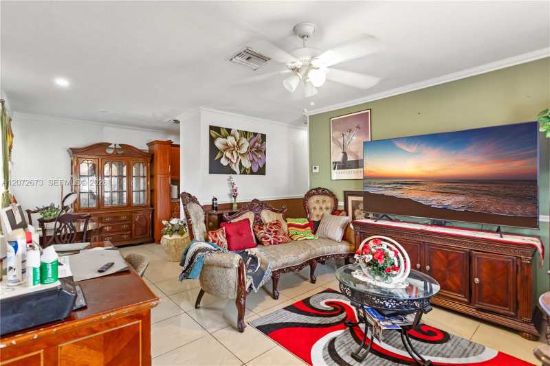 4751 SW 31st Dr, West Park FL 33023