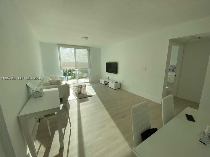 8888 Collins Ave # 512, Surfside FL 33154