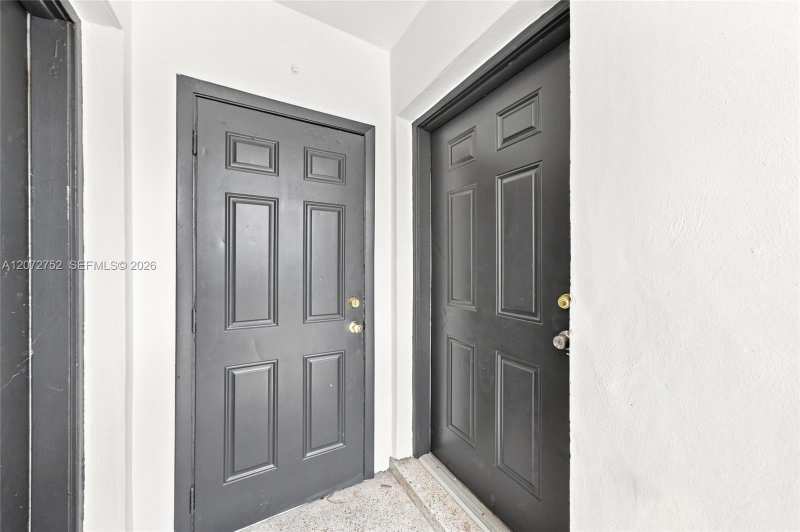 219 NW 10th Ave APT 4, Miami FL 33128