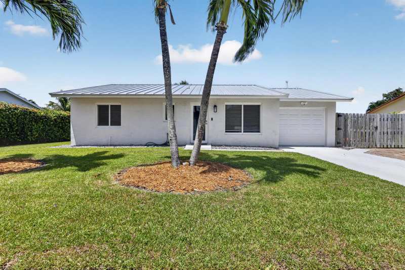 4573 Carthage Circle, Lake Worth FL 33463