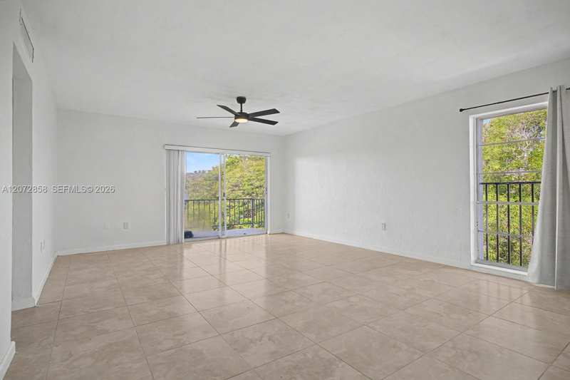 6900 N Kendall Dr # A409, Pinecrest FL 33156