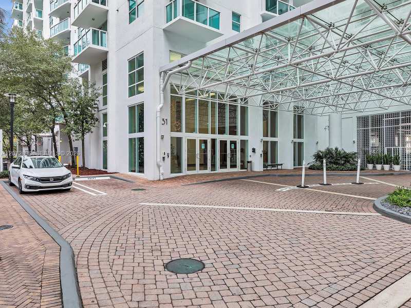 31 SE 5th St # 909, Miami FL 33131