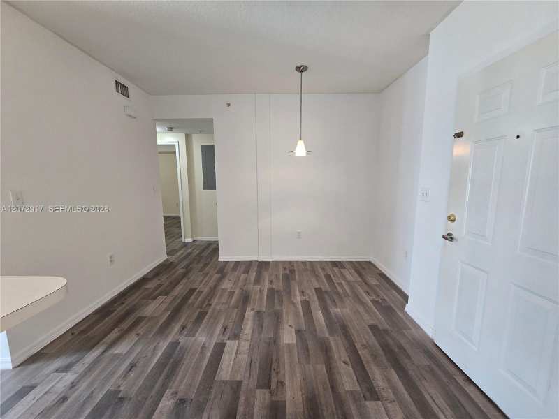 11060 SW 196th St # 413, Cutler Bay FL 33157