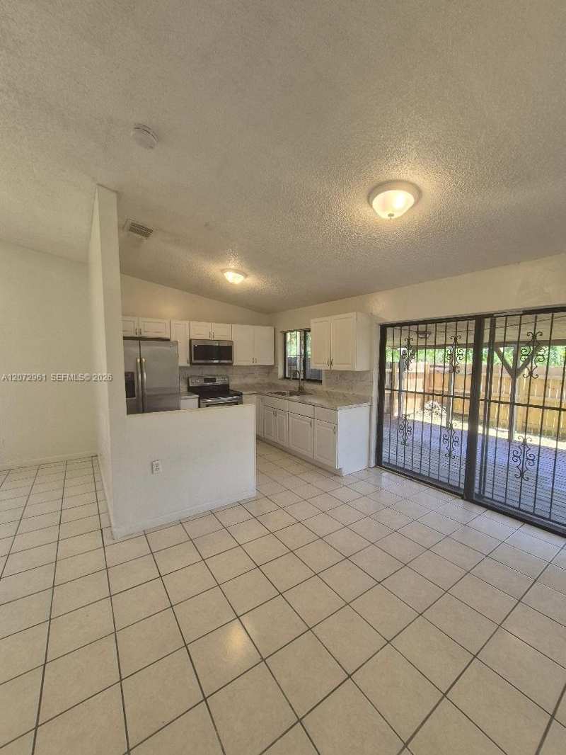 WATERSIDE TOWNHOMES SEC 2