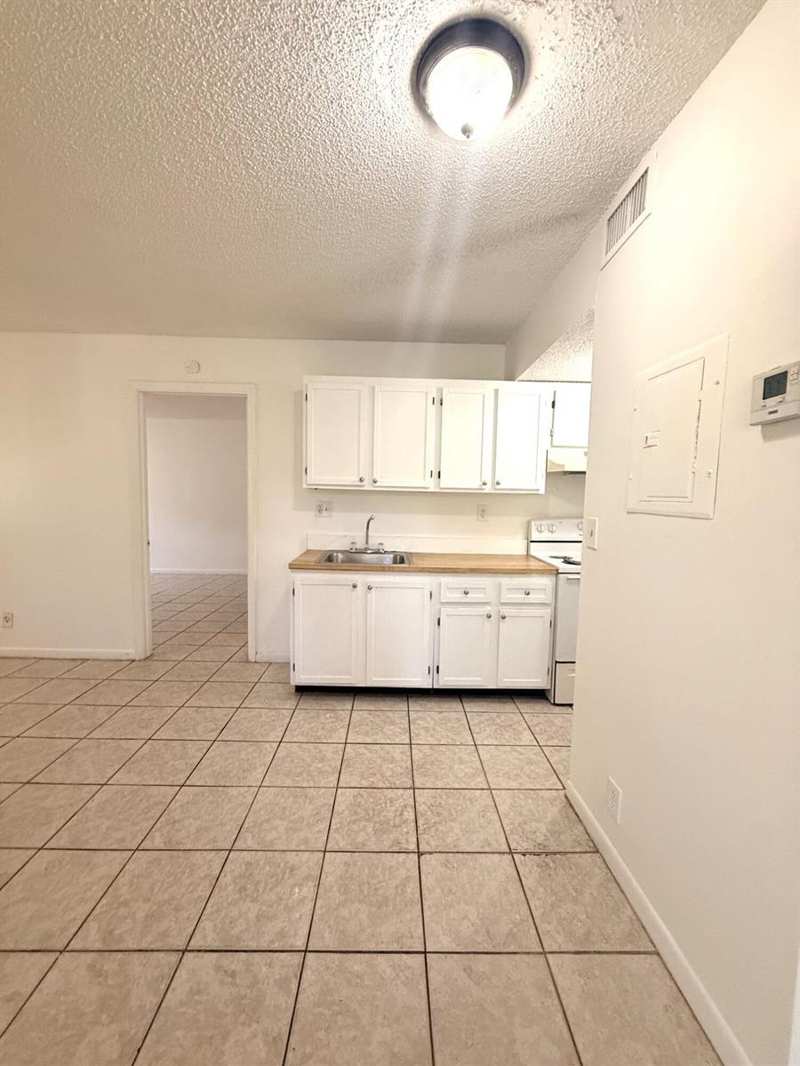 4281 NW 19TH Street # 5, Lauderhill FL 33313